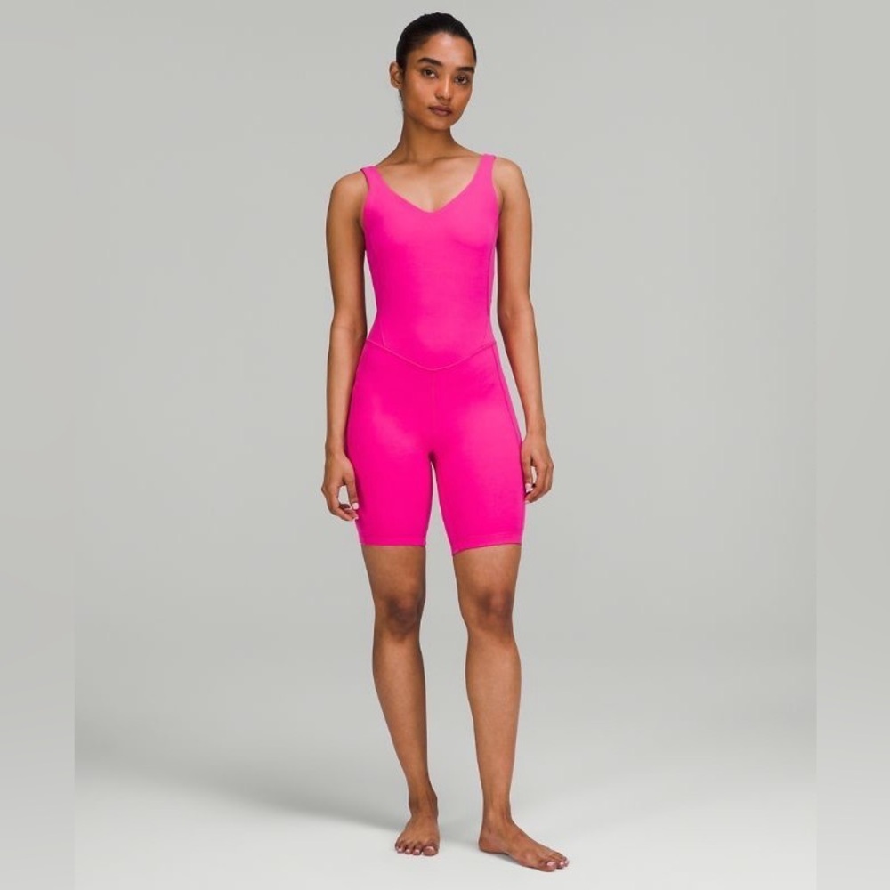 NWT Lululemon Align Bodysuit 8" Sonic Pink SNCP Size 4